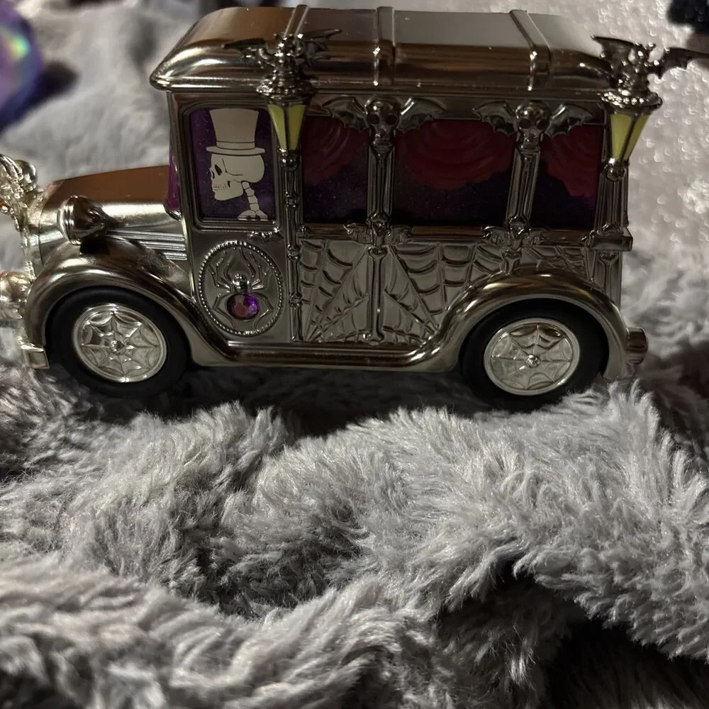 Bath Body Works HEARSE Spooky PROJECTOR nightlight Wallflowers Plug Halloween